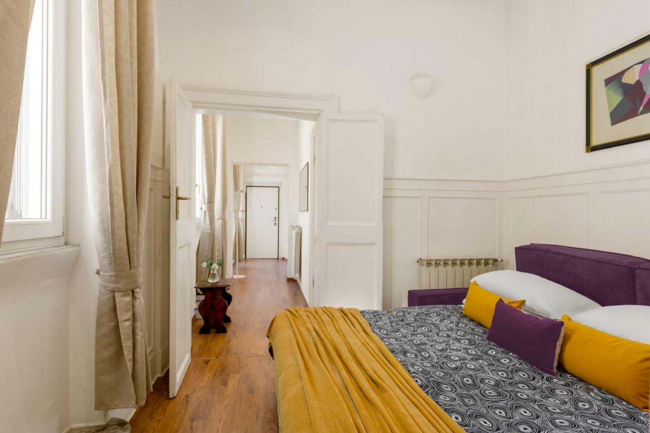 New! Spanish Step Design Apartment ローマ エクステリア 写真